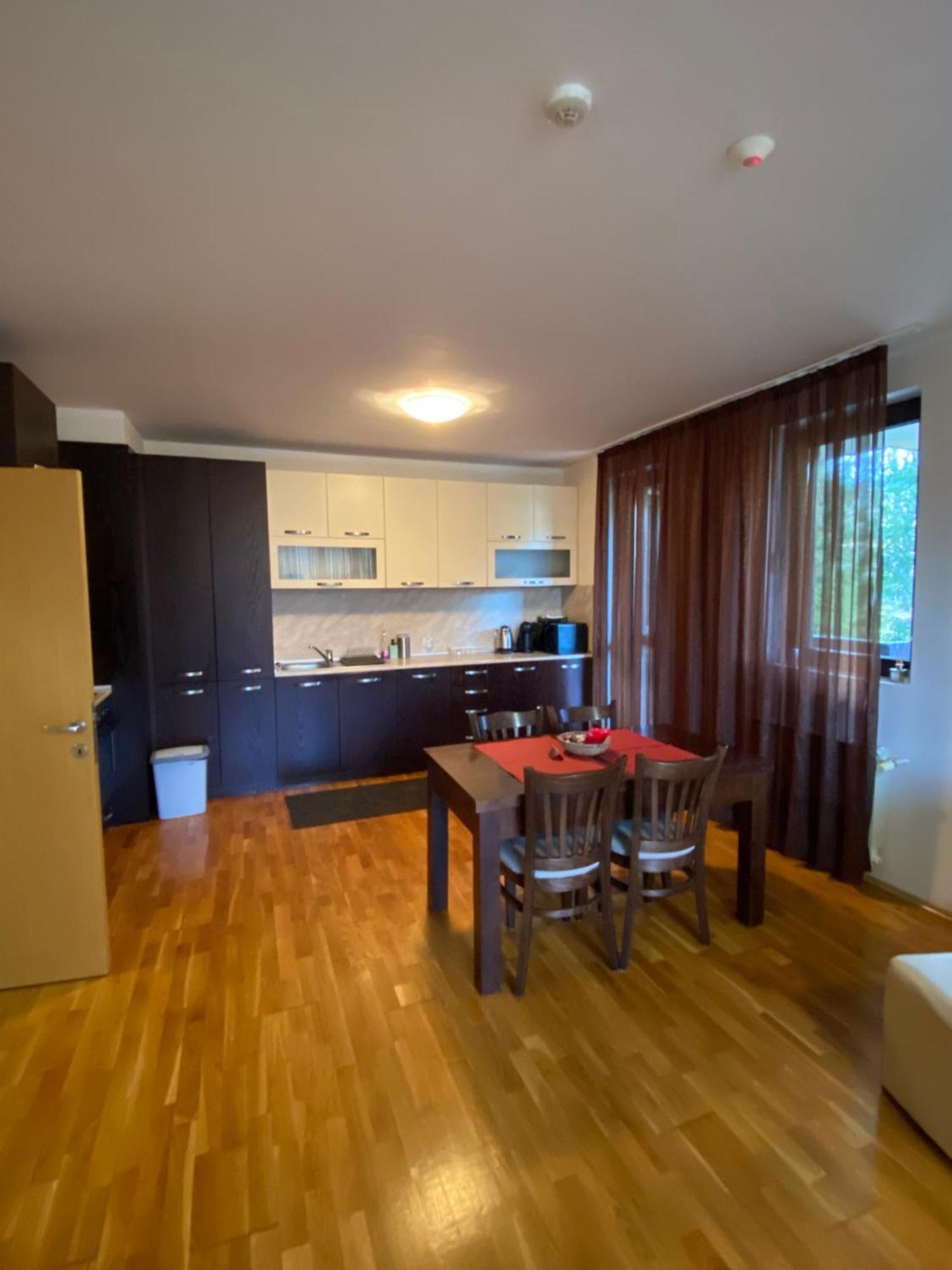 K'S Place Apartment Pravets Golf Resort מראה חיצוני תמונה